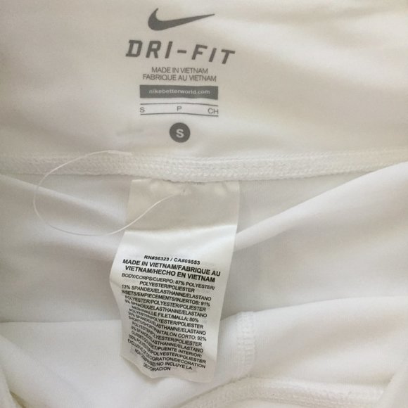 Nike Performance Tennis Skirt / Skort with Built in Shorts - Picture 5 of 12